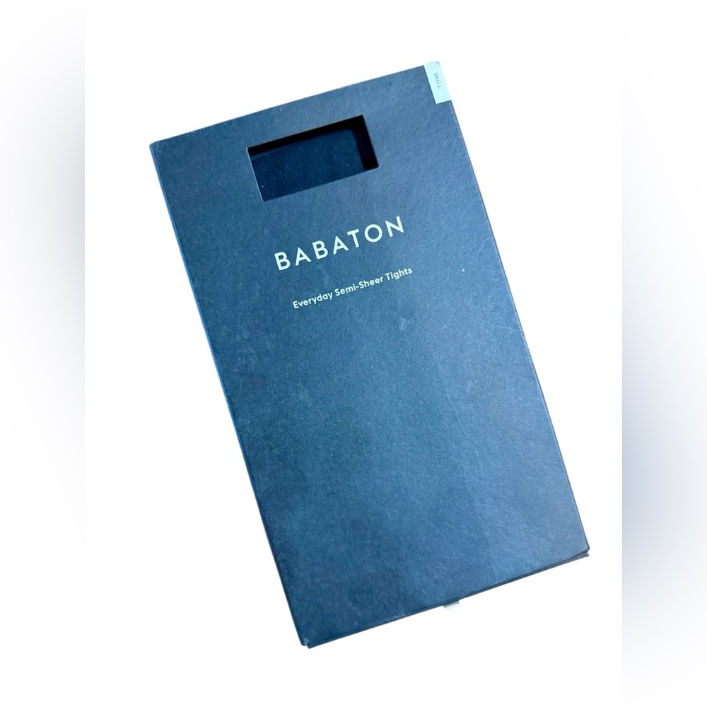 SOLD - BNIB | Aritzia Babaton | Everyday Semi-sheer Tights | Black | Size S - Picture 4 of 5